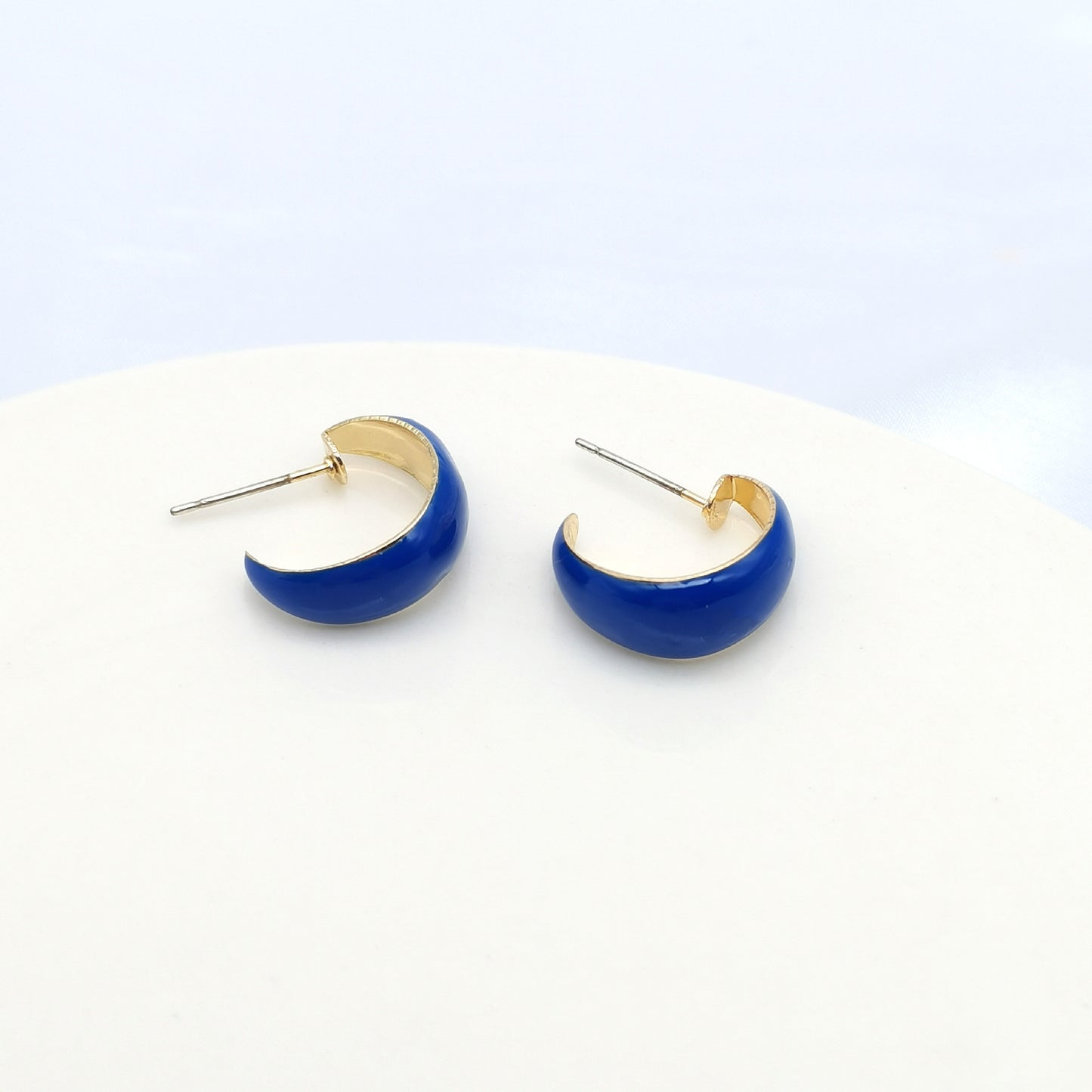 Simple Style C Shape Enamel Iron Earrings