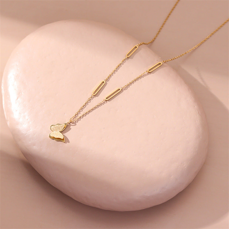 Fashion Heart Shape Titanium Steel Inlaid Gold Pendant Necklace