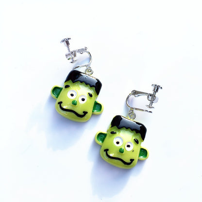 1 Pair Novelty Bat Epoxy Resin Earrings