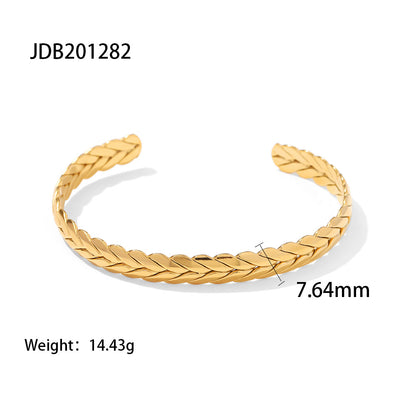 Retro Geometric Grain Stainless Steel Plating Bangle