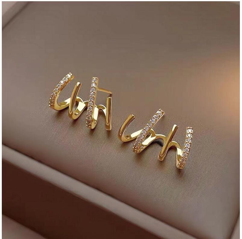 Fashion Geometric Alloy Inlay Artificial Rhinestones Women's Ear Studs 1 Pair