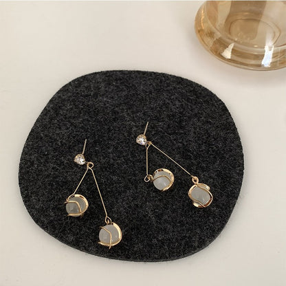 Fashion Solid Color Metal Plating Women's Drop Earrings 1 Pair