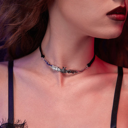 Fashion Bat Synthetic Fibre Irregular Alloy Women's Choker 1 Piece