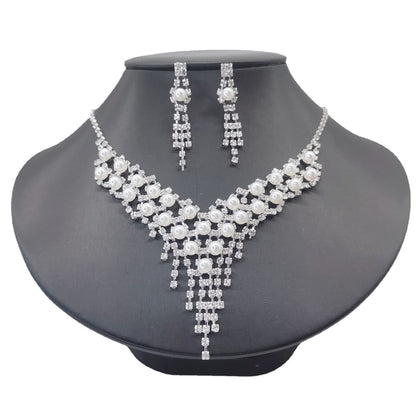 Fashion Geometric Alloy Plating Inlay Artificial Pearl Rhinestone Earrings Necklace