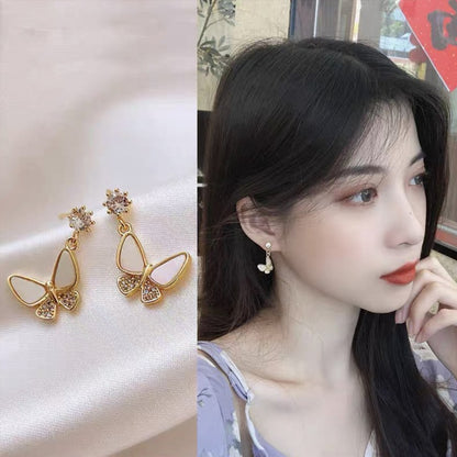 Fashion Round Tassel Heart Shape Alloy Plating Inlay Rhinestones Pearl Women's Earrings 1 Pair