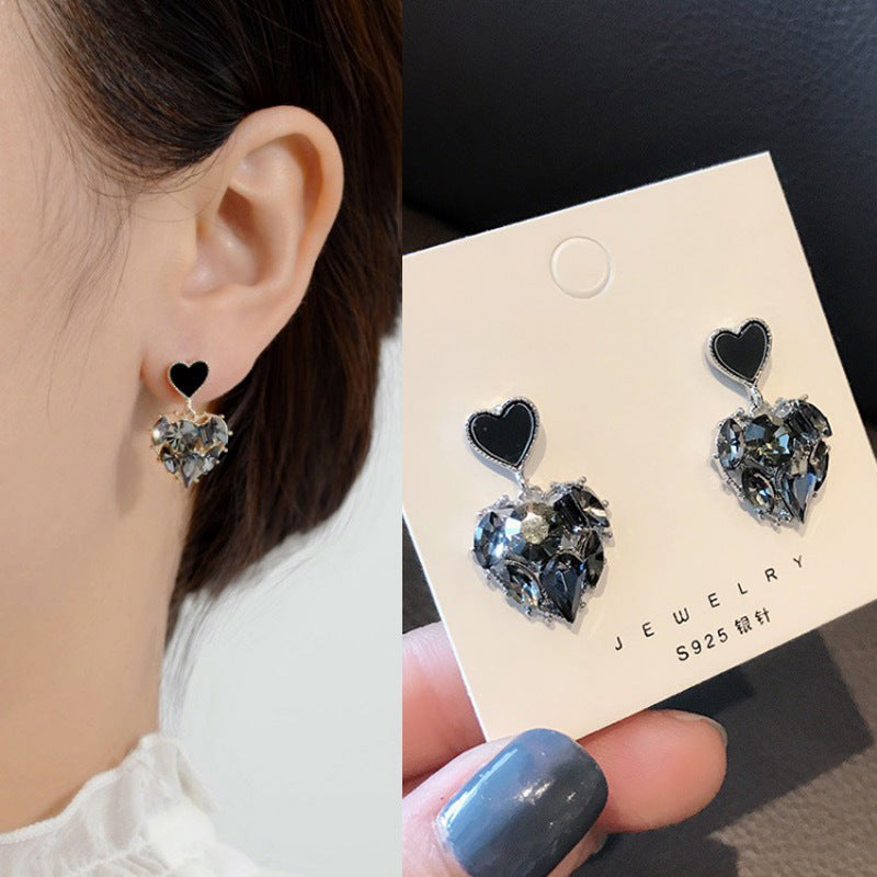 Fashion Round Tassel Heart Shape Alloy Plating Inlay Rhinestones Pearl Women's Earrings 1 Pair