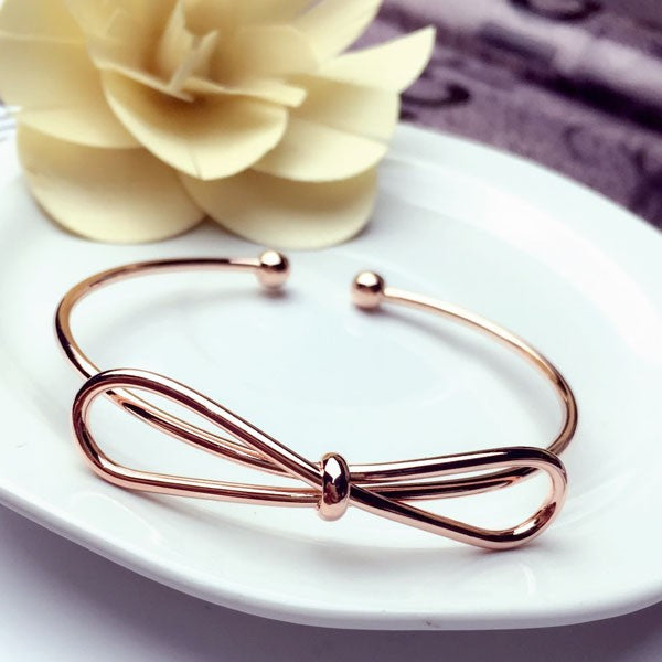 Fashion Heart Shape Bow Knot Metal Women's Bangle 1 Piece