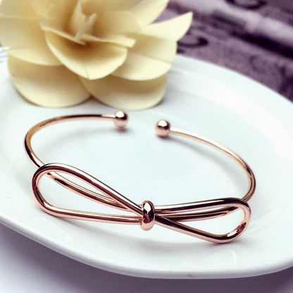 Fashion Heart Shape Bow Knot Metal Women's Bangle 1 Piece