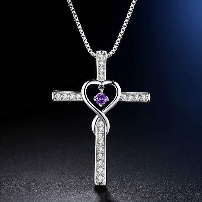 Retro Cross Heart Shape Alloy Inlay Rhinestones Women's Pendant Necklace 1 Piece