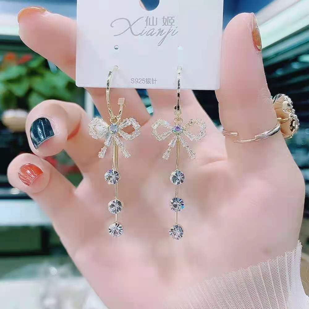 Korean Style Bow Knot Alloy Plating Rhinestones Pearl Women's Earrings 1 Pair