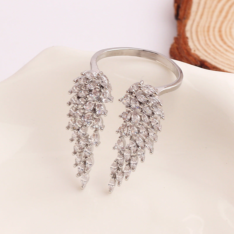 Fashion Wings Copper Gold Plated Zircon Rings In Bulk