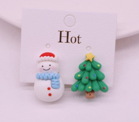 Fashion Santa Claus Plastic Resin Girl's Ear Clips 1 Pair