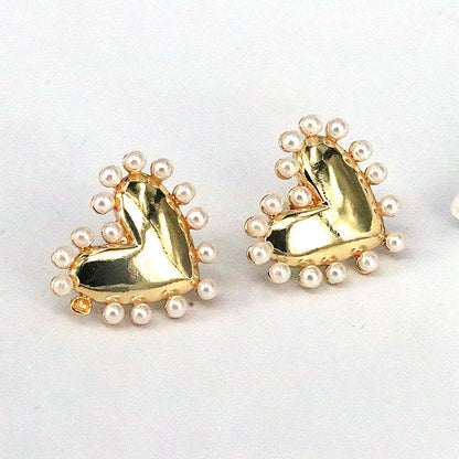 Fashion Heart Shape Copper Gold Plated Inlay Pearl Ear Studs 1 Pair