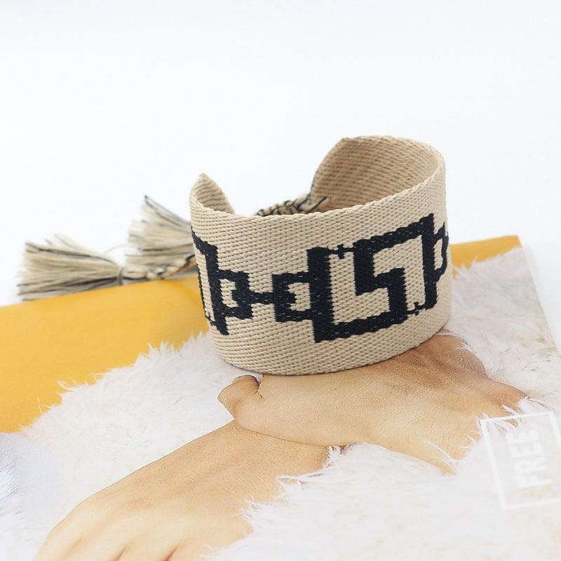 Retro Plaid Polyester Jacquard Tassel Unisex Bracelets