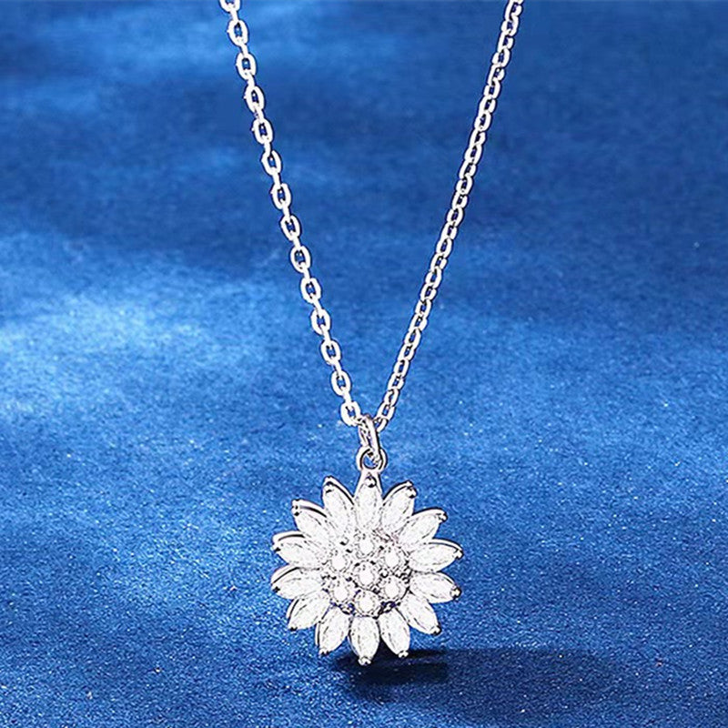 Fashion Simple Style Flower Titanium Steel Plating Flowers Zircon Necklace