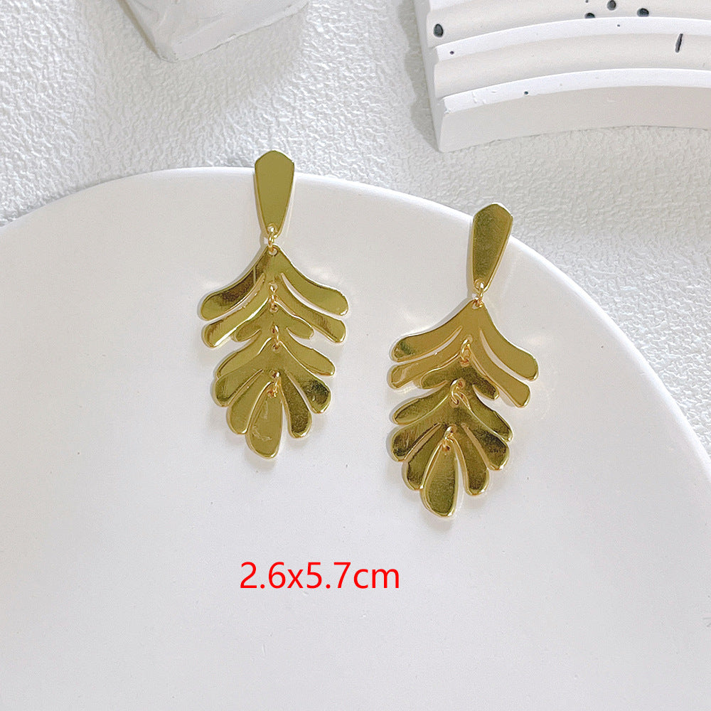 Fashion Fish Bone Alloy Women's Drop Earrings 1 Pair