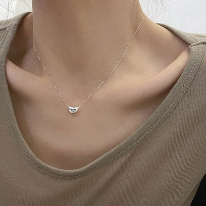 Wholesale Jewelry Fashion Geometric White Copper Rhinestones White Gold Plated Silver Plated Pendant Necklace