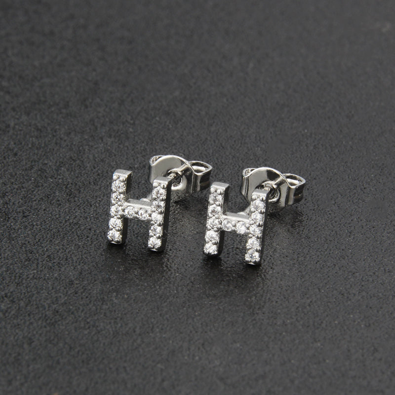 Fashion Letter Copper Inlay Zircon Ear Studs 1 Pair