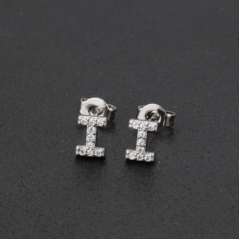 Fashion Letter Copper Inlay Zircon Ear Studs 1 Pair