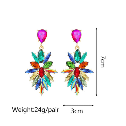 1 Pair Retro Flower Steel Needle Inlay Artificial Pearls Zircon Women'S Earrings