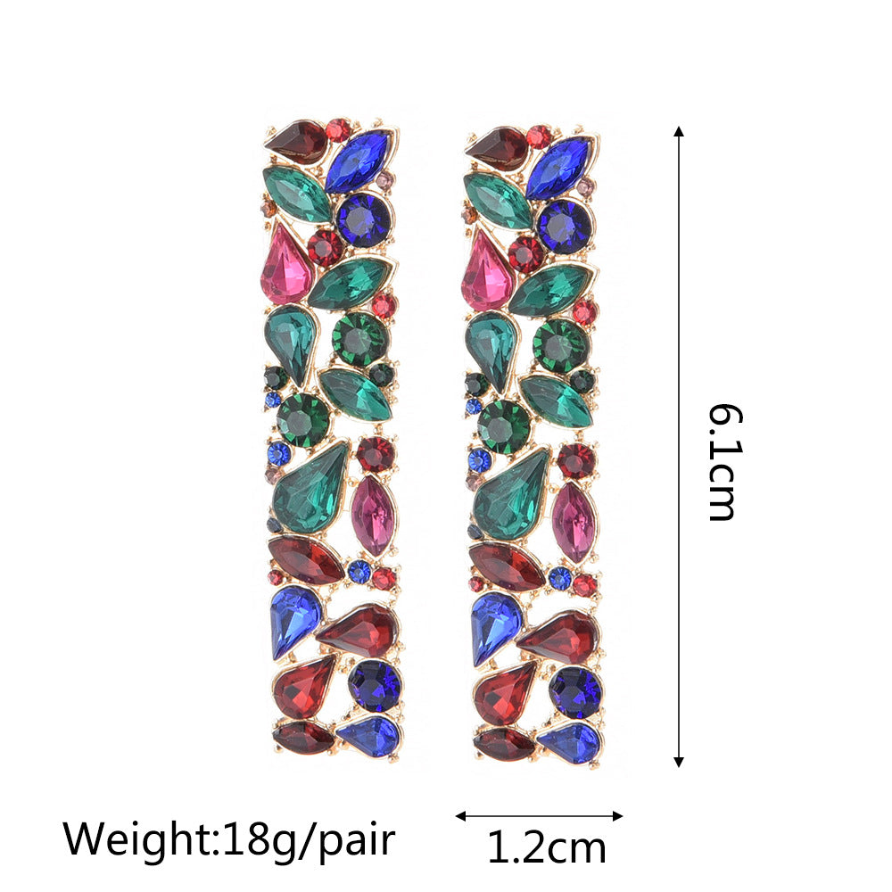 1 Pair Retro Flower Steel Needle Inlay Artificial Pearls Zircon Women'S Earrings