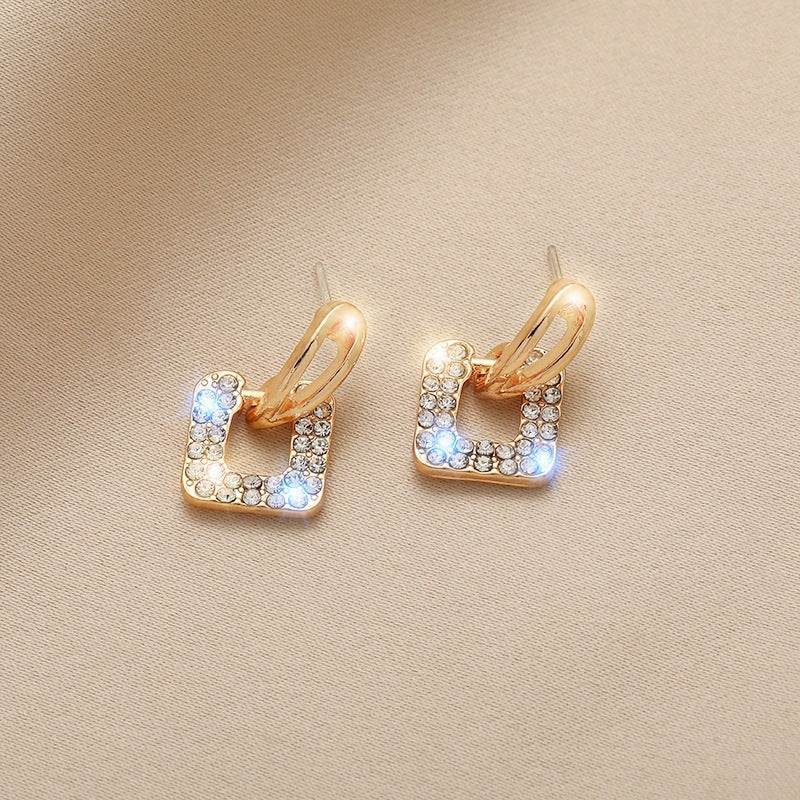 1 Pair Simple Style Triangle Square Flower Metal Plating Inlay Rhinestones Pearl Women's Earrings