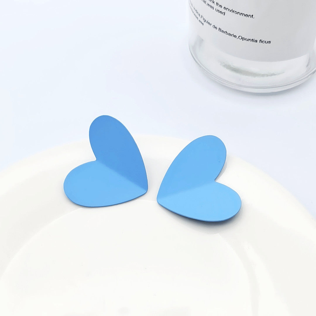 1 Pair Fashion Heart Shape Metal Stoving Varnish Valentine's Day Women's Ear Studs