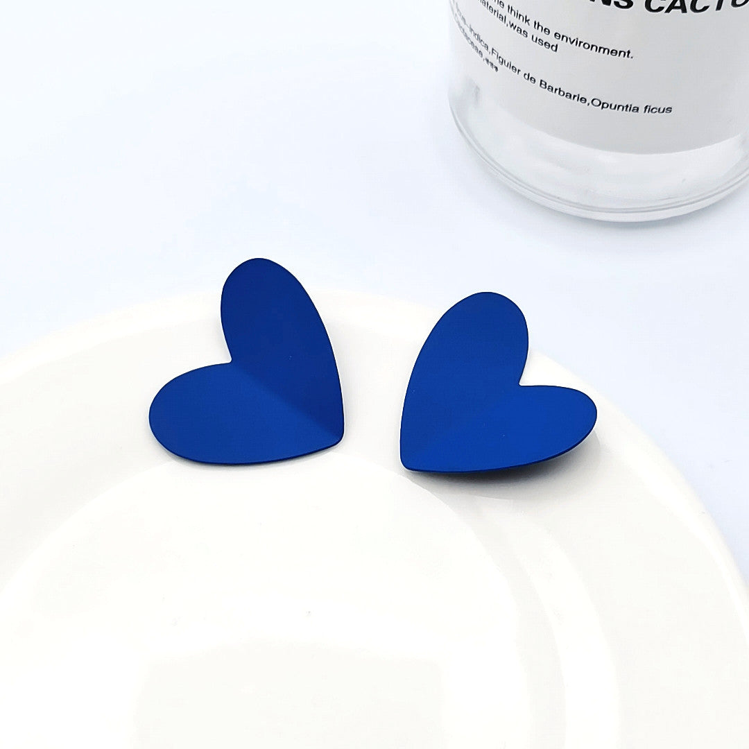 1 Pair Fashion Heart Shape Metal Stoving Varnish Valentine's Day Women's Ear Studs