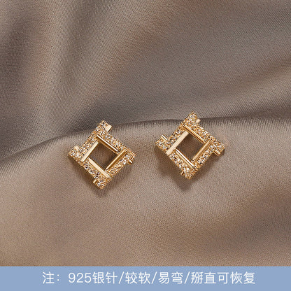 1 Pair Simple Style Round Square Heart Shape Alloy Plating Inlay Rhinestones Pearl Women's Drop Earrings