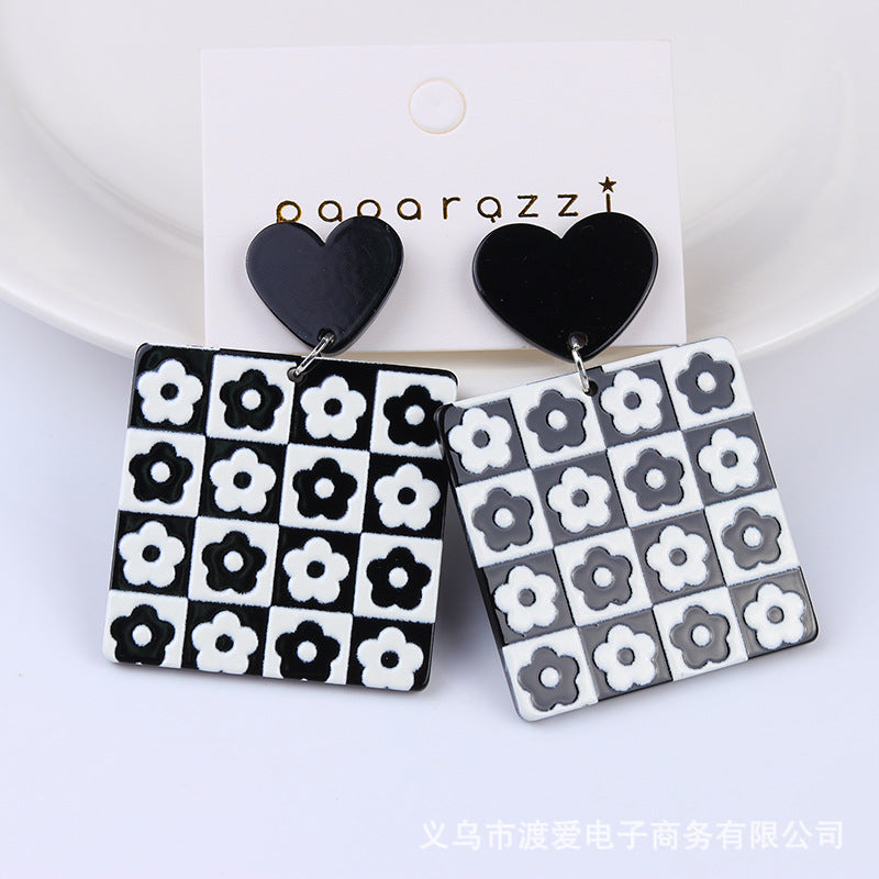 1 Pair Fashion Geometric Heart Shape Arylic Women's Earrings