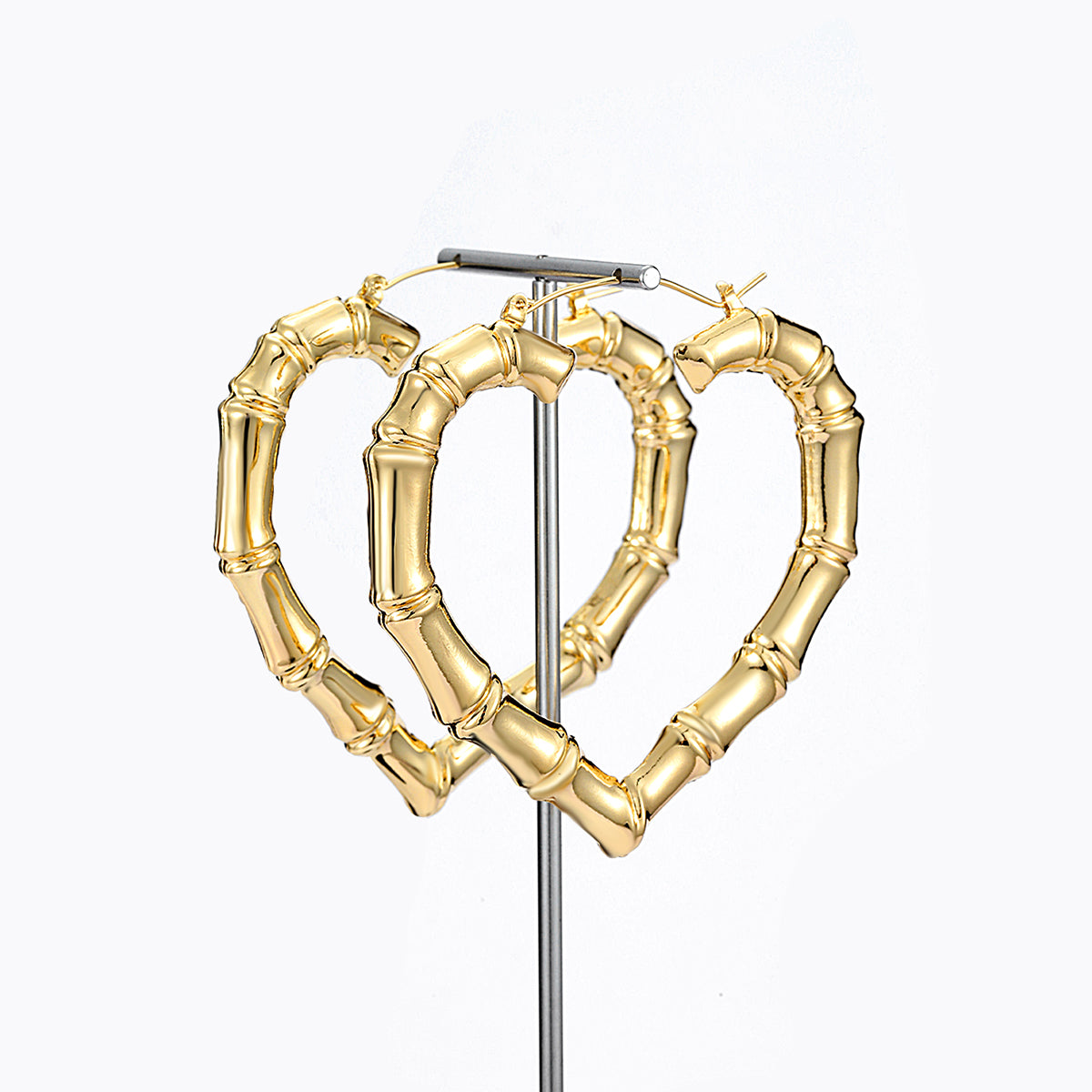 1 Pair Exaggerated Heart Shape Plating Iron 18k Gold Plated Hoop Earrings