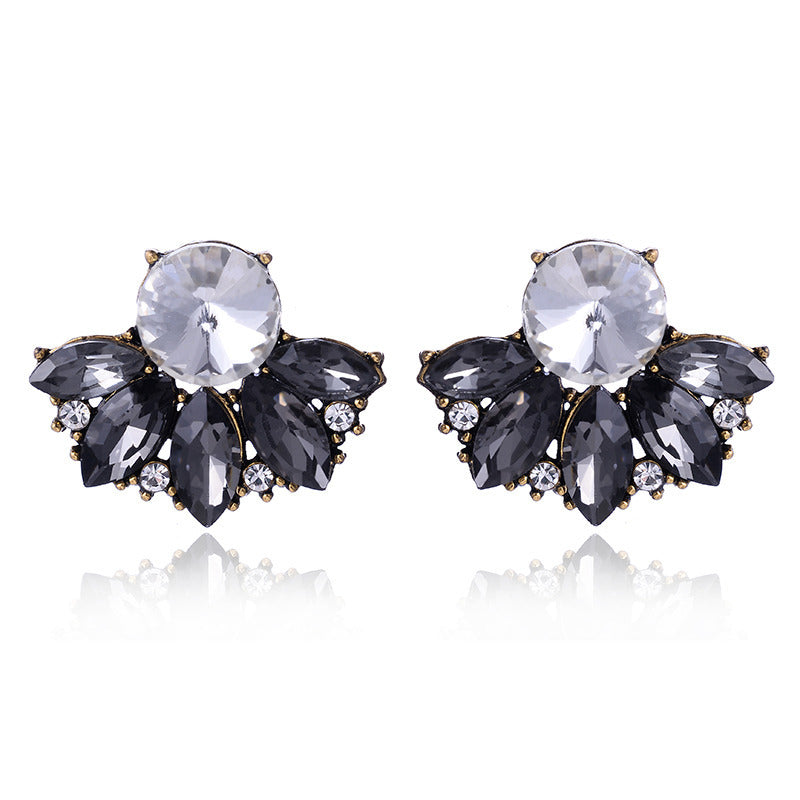 Luxurious Water Droplets Alloy Inlay Crystal Women's Ear Studs