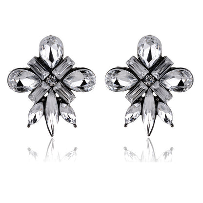 1 Pair Fashion Geometric Alloy Plating Rhinestones Women's Ear Studs