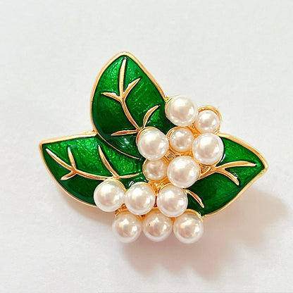 Fashion Flower Alloy Plating Artificial Pearls Women'S Brooches