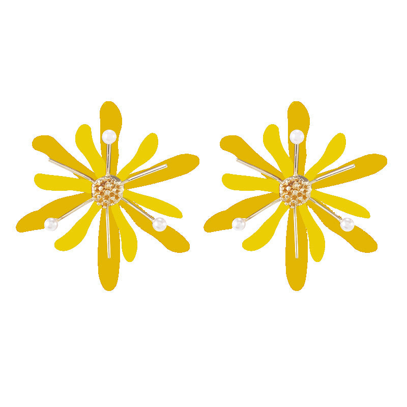 1 Pair Fashion Flower Metal Stoving Varnish Women's Ear Studs