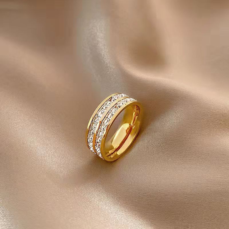 Fashion Stripe Titanium Steel Inlay Zircon Rings