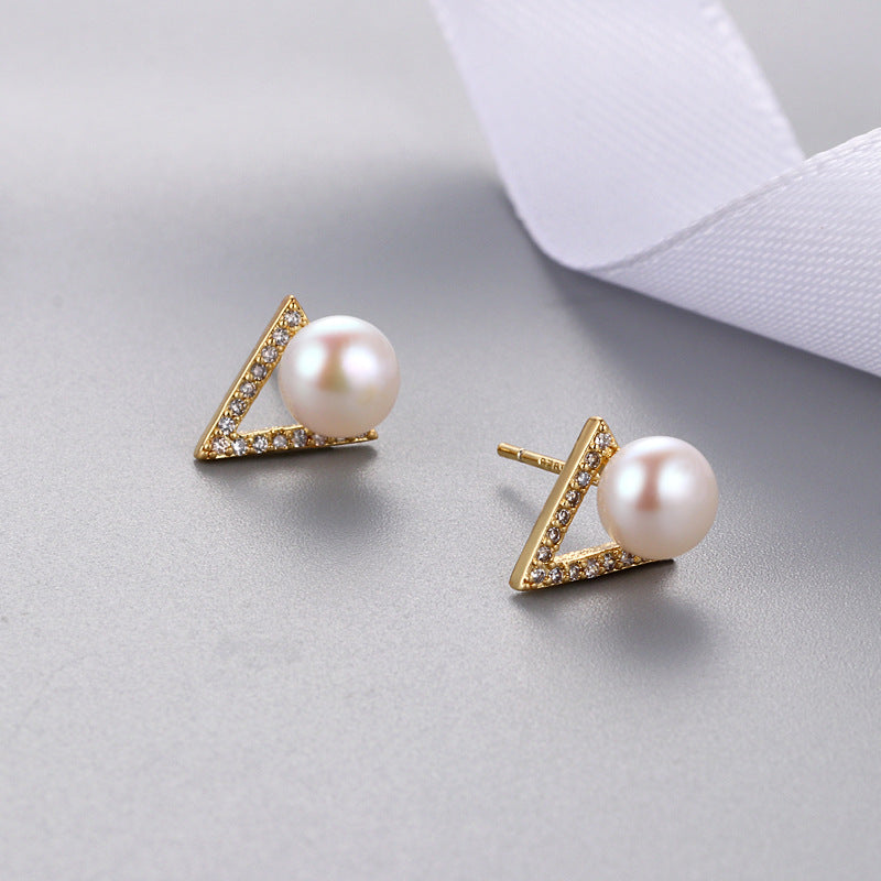 1 Pair Elegant Triangle Copper Inlay Zircon Ear Studs