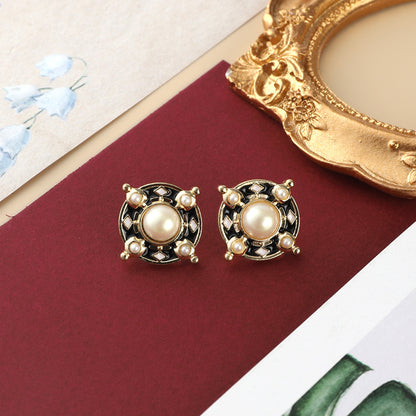 French Style Retro Hong Kong Style 925 Silver Stud Earrings Women's Vintage Court Elegant Earrings Mid-ancient Earrings