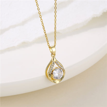 Retro Water Droplets Heart Shape Snowflake Stainless Steel Titanium Steel Plating Inlay Zircon 18k Gold Plated Gold Plated Pendant Necklace