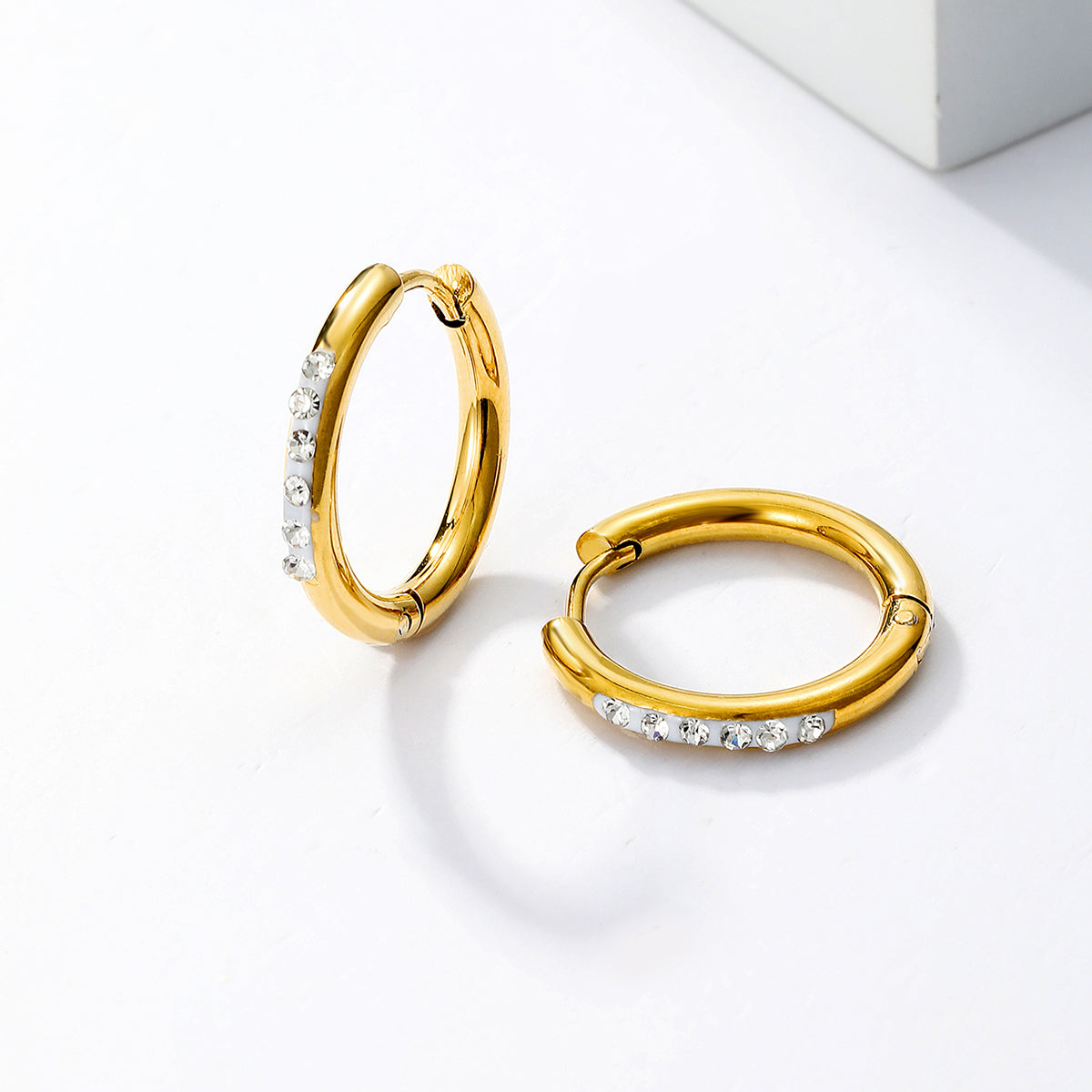 Wholesale 1 Pair Cool Style Circle Stainless Steel 18k Gold Plated Rhinestones Hoop Earrings