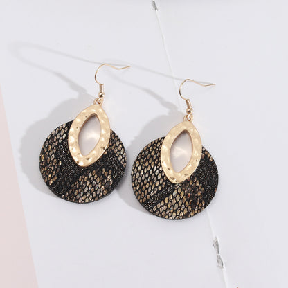 1 Pair Retro Color Block Water Droplets Pu Leather Alloy Shell Hollow Out Women's Drop Earrings