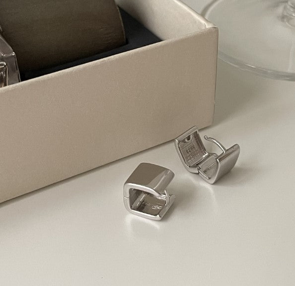 1 Pair Streetwear Square Sterling Silver Ear Studs