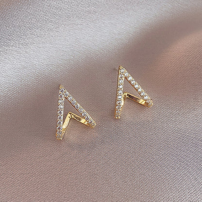 1 Pair Shiny Triangle Stainless Steel Inlay Zircon Ear Studs