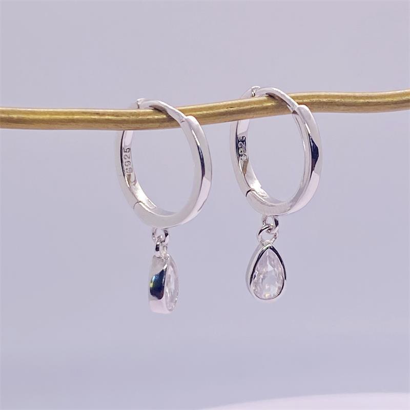 1 Pair Simple Style Water Droplets Inlay Sterling Silver Zircon Drop Earrings