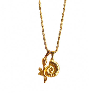 Wholesale Retro Sun Snails Titanium Steel 18k Gold Plated Pendant Necklace