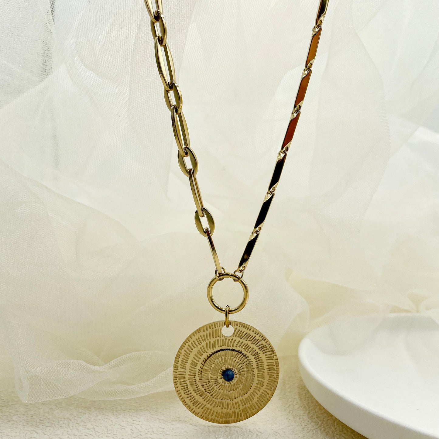 Wholesale Ins Style Round Stainless Steel 14k Gold Plated Natural Stone Pendant Necklace