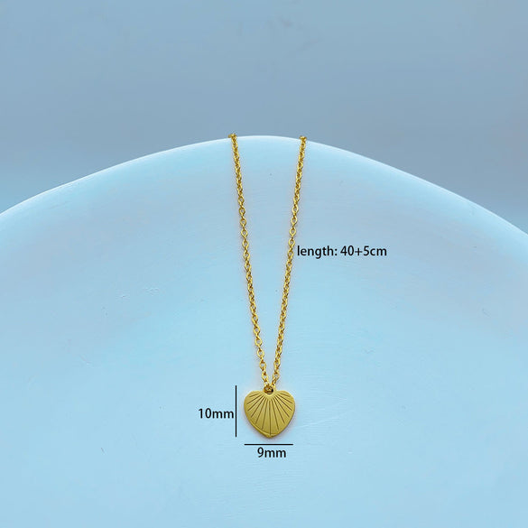 Wholesale Casual Animal Titanium Steel Pendant Necklace