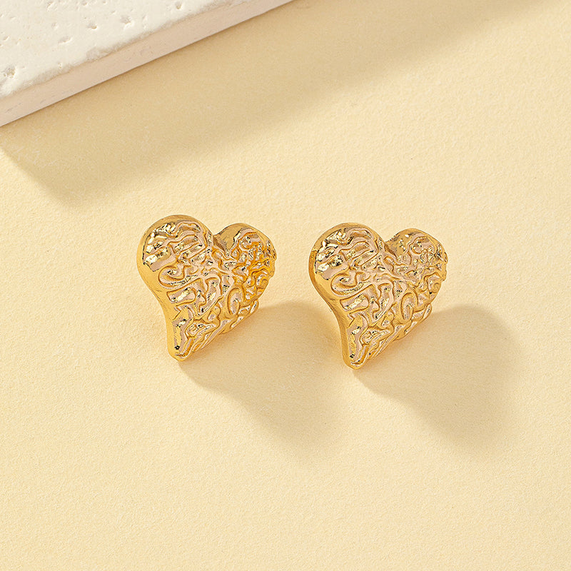 Ins Style Retro Heart Shape Alloy Plating Women's Ear Studs