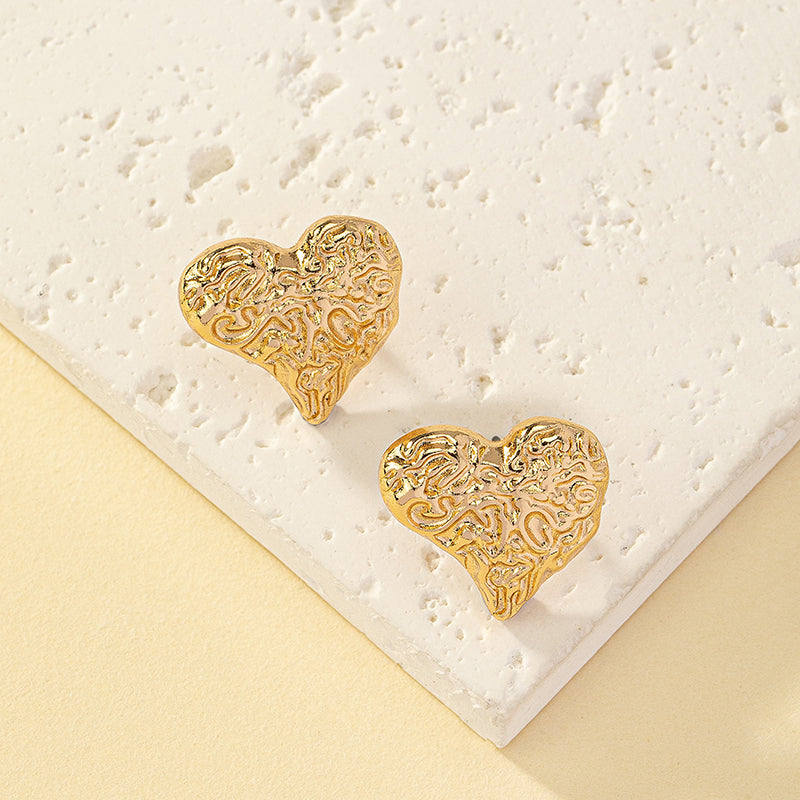 Ins Style Retro Heart Shape Alloy Plating Women's Ear Studs