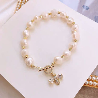 Elegant Round Alloy Freshwater Pearl Beaded Plating Inlay Rhinestones Bracelets